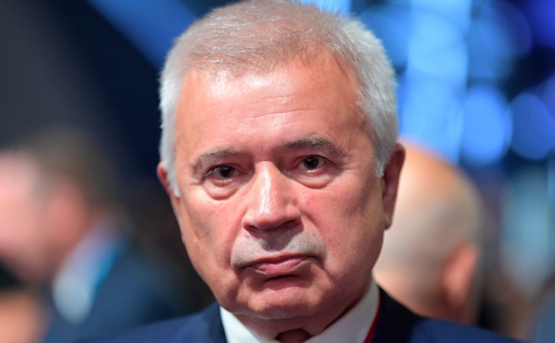 Алекперов предупредил о риске дефицита нефти из-за борьбы с выбросами