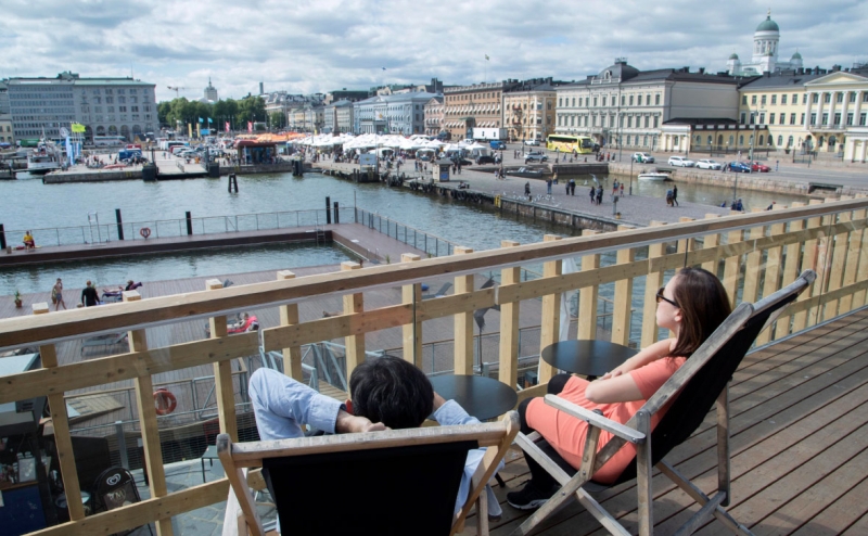 Финляндия четвертый год подряд возглавила рейтинг самых счастливых стр