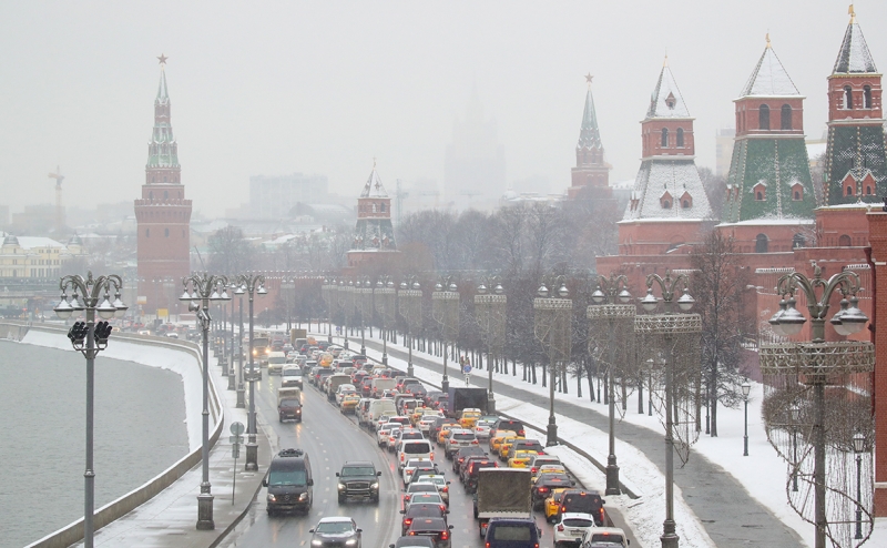 На московских таксистов пожаловались в прокуратуру из-за цен в снегопа