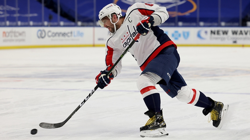 Овечкин догнал Эспозито по голам в чемпионате НХЛ и вышел на шестое место