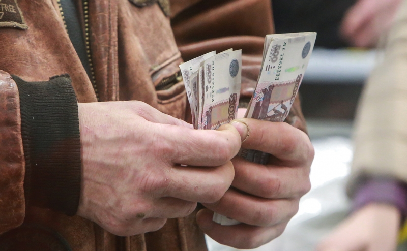Почти четверти россиян при увольнении не хватит денег на неделю