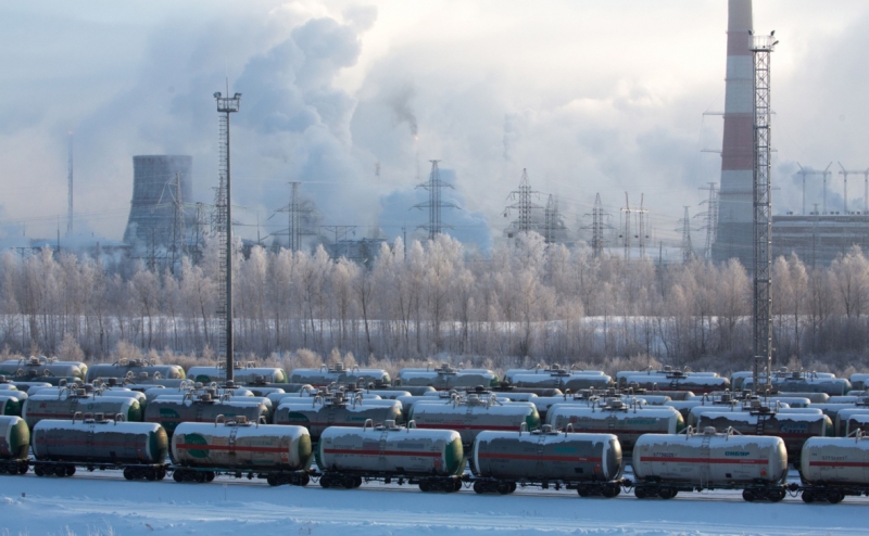 Правительство утвердило правила соглашений по господдержке в нефтехими