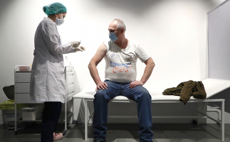 Трутнев заявил о недостатке вакцин от COVID на Дальнем Востоке