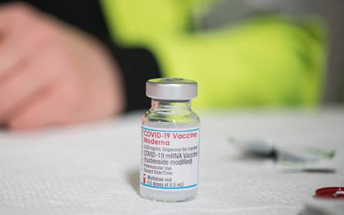 СМИ узнали о расколе в Белом доме по вопросу отмены патентов на вакцин