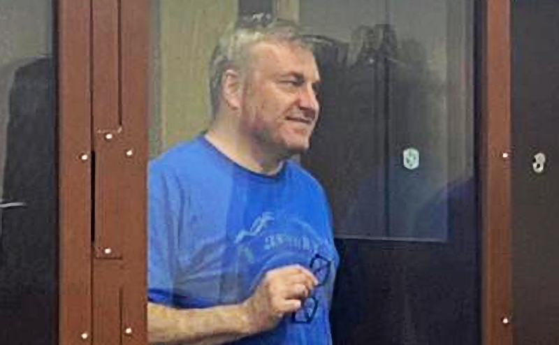 Суд отказался арестовывать бизнесмена из списка Титова