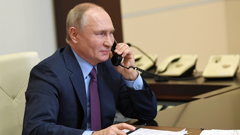 Путин обсудил с Инфантино ЧМ по пляжному футболу в РФ