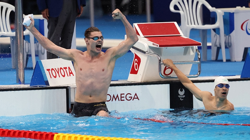 Российский пловец Николаев выиграл золото Паралимпиады