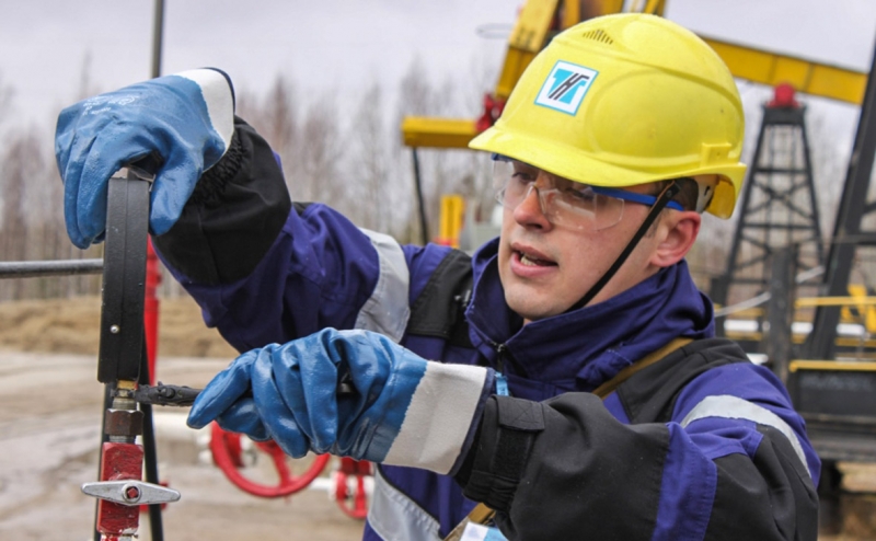 «Роснефть» перестала владеть 50% акций «Томскнефти»