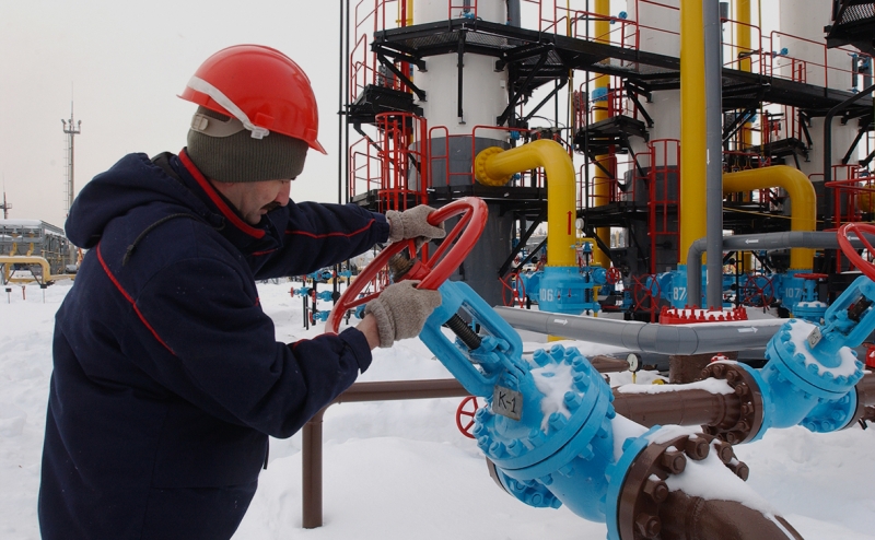 «Газпром» увеличил отбор газа из хранилищ до пятилетнего максимума