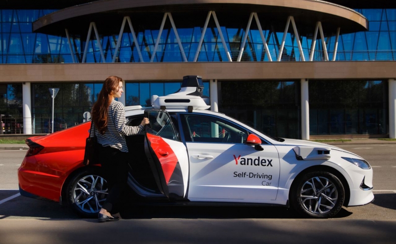 «Яндекс» назвал сроки появления беспилотных такси Москве