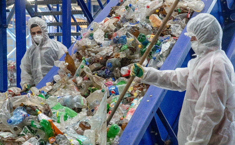 Правительство отложит один из этапов мусорной реформы