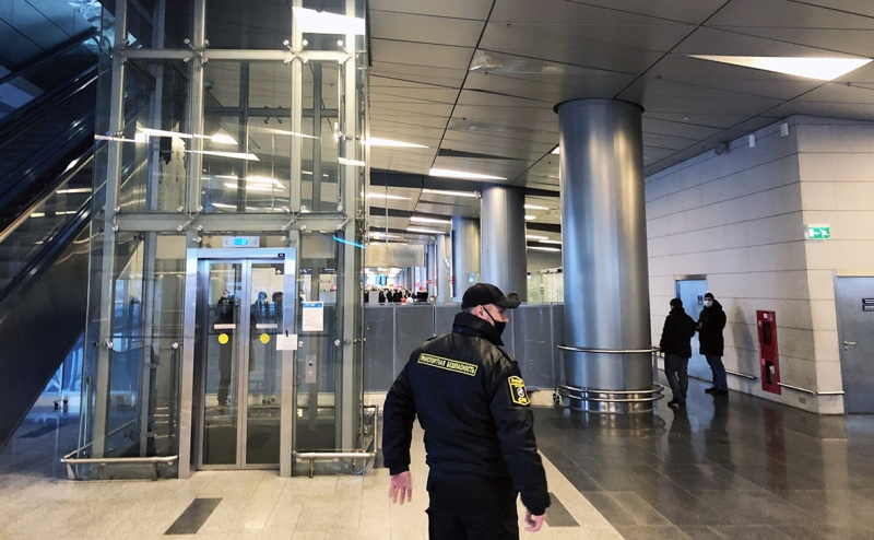В московские аэропорты и ж/д вокзалы поступили угрозы минирования