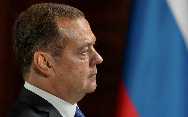 Медведев заявил о желании ушедших компаний вернуться, но они боятся
