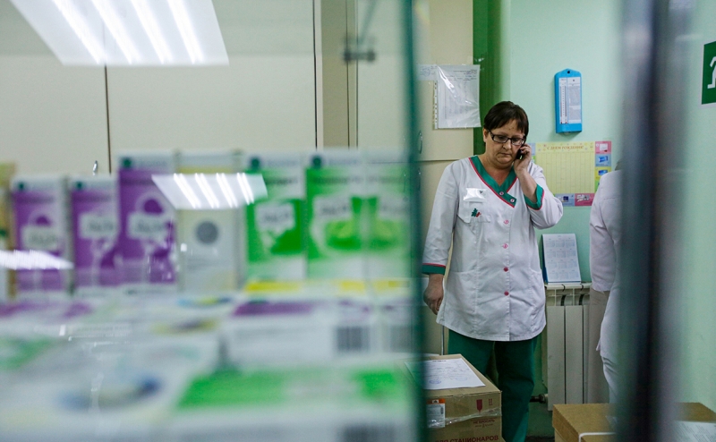 Генпрокурор назвал жадность коммерсантов причиной роста цен на лекарства