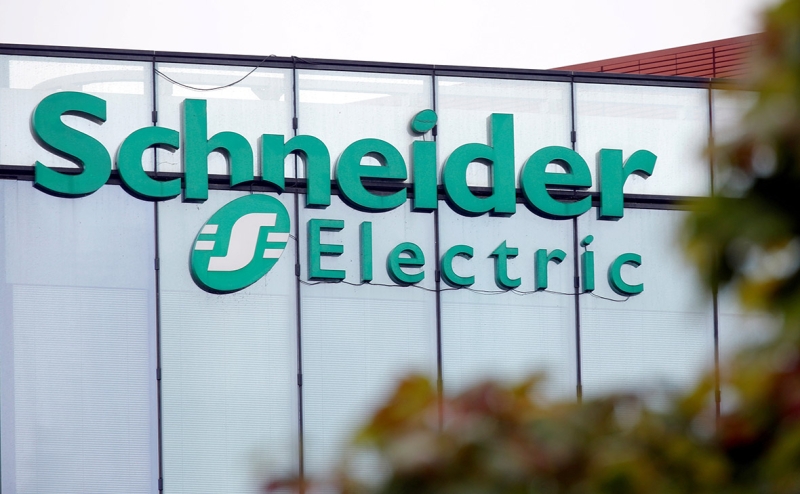 Schneider Electric продаст российские активы менеджменту