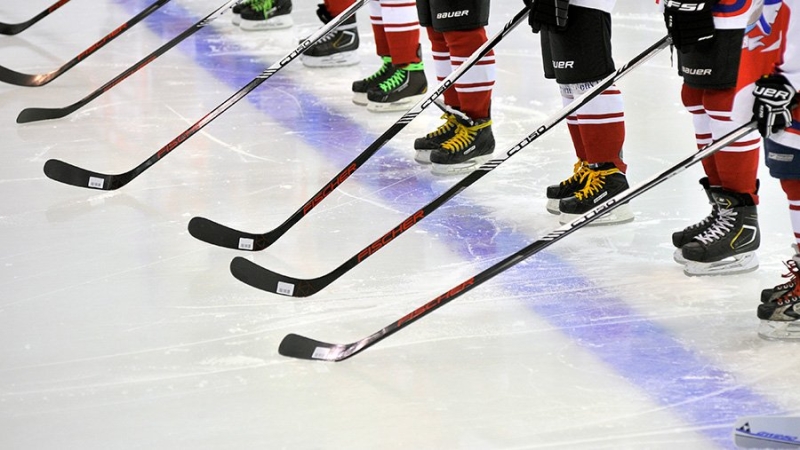 Клубы НХЛ подписали семь российских хоккеистов