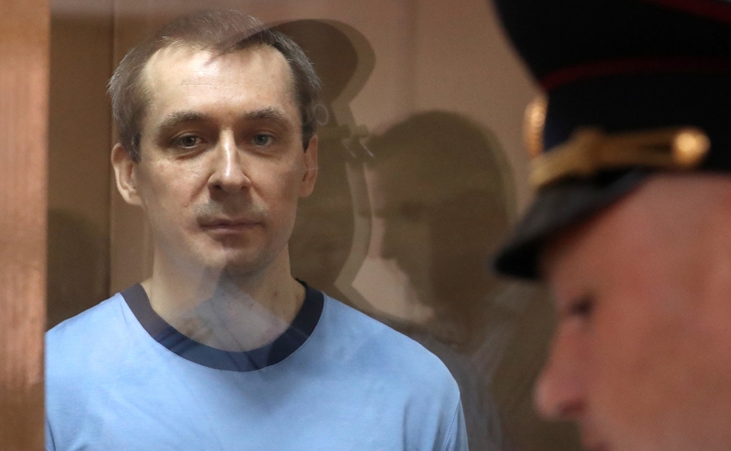 Суд приговорил полковника Захарченко к 16 годам по второму делу о взятках
