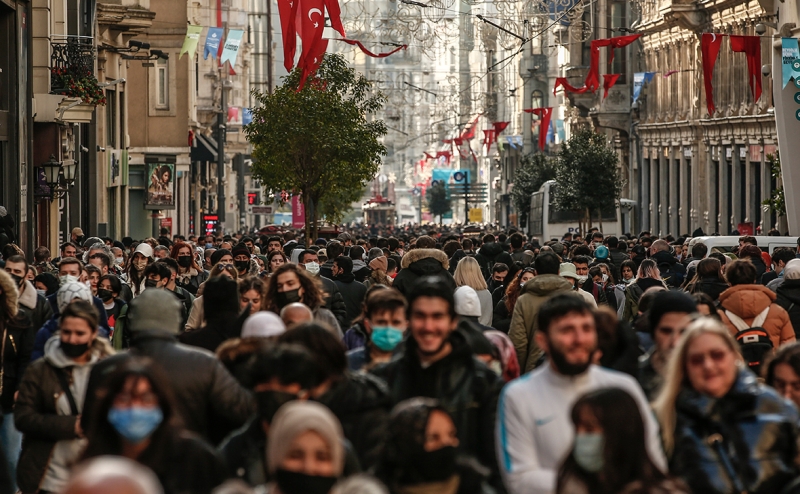 В Турции отменили масочный режим