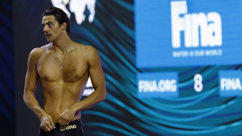 Итальянский пловец Чеккон установил новый мировой рекорд на 100 м на спине