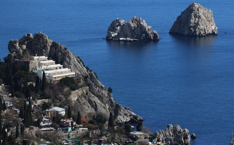 В июне отели Крыма оказались заполнены лишь наполовину