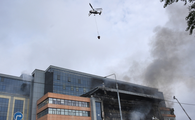 В Москве потушили пожар в бизнес-центре «Гранд Сетунь Плаза»