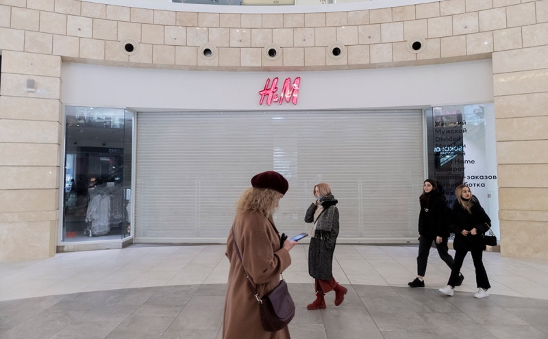 Эксперты оценили объем освободившейся торговой площади после ухода H&M