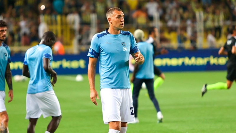 Дзюба забил гол в дебютном матче за «Адана Демирспор»