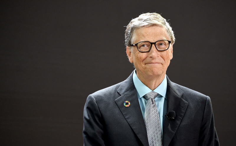 Глава МИД Японии наградил Билла Гейтса орденом Восходящего солнца
