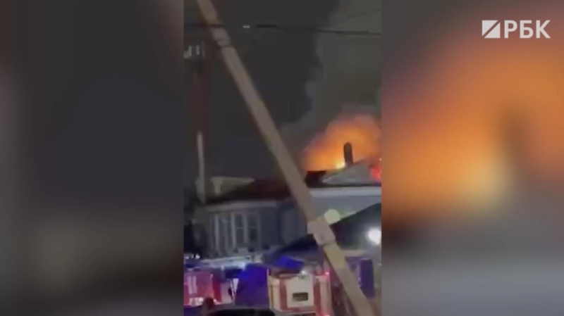 В Казани в здании особняка загорелся ресторан