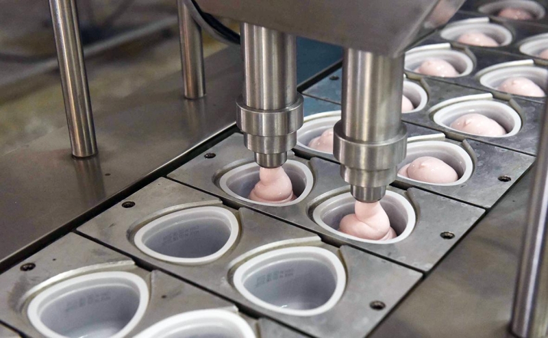 «Коммерсантъ» сообщил о риске для производства десертов и йогуртов